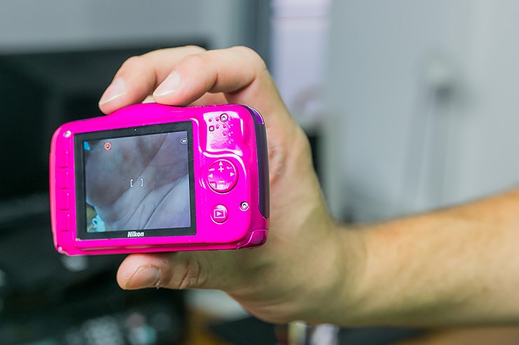 Nikon S32 (18).jpg